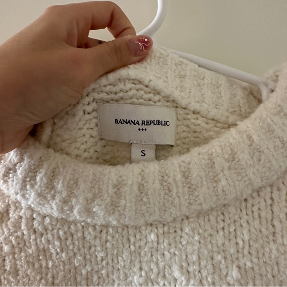 Banana Republic Cream boucle sweater - Picture 3 of 4